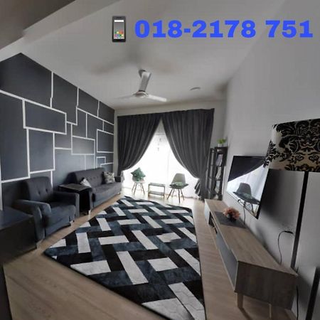 Chombies Muslim Homestay Tanah Rata Exterior foto